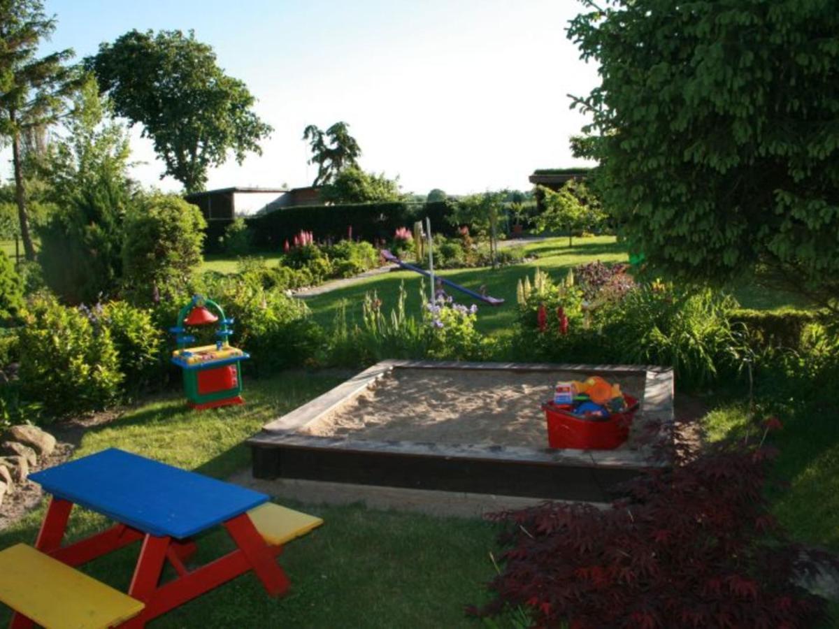 Apartment In Robertsdorf With Garden, Terrace, Barbecue Blowatz Room photo